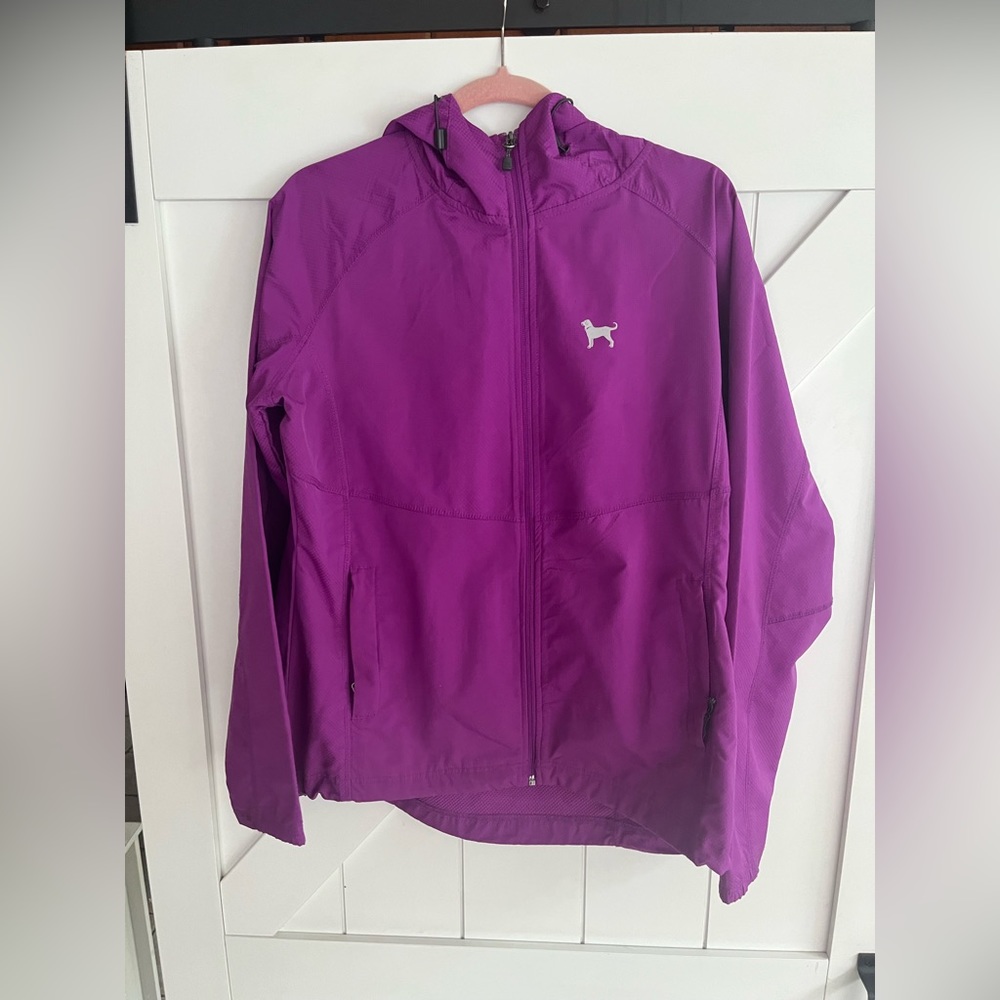 The Black Dog windbreaker women’s XL